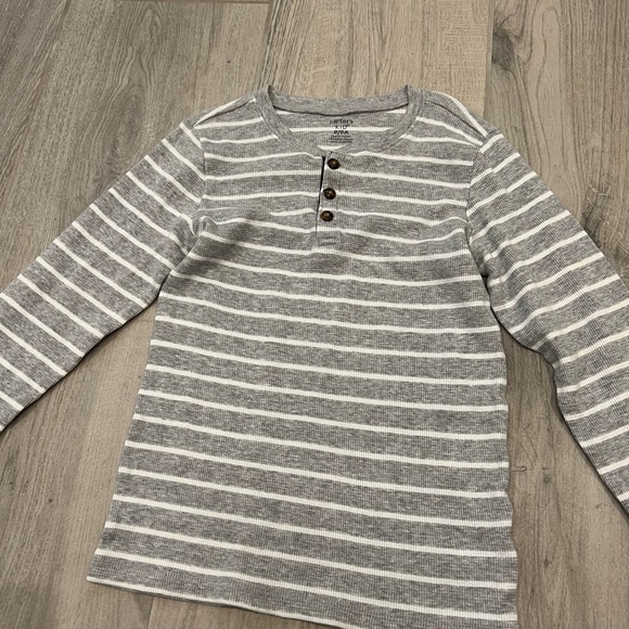 OldNavy/Carters Boys Long Sleeve Thermal Bundle - Sz 8 - Picture 4 of 6